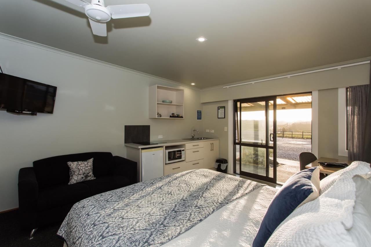 Haast Beach Motel *
